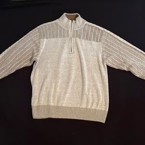 Brand: F/X Fusion
Clothing Type: Long sleeves quarter zip up sweater